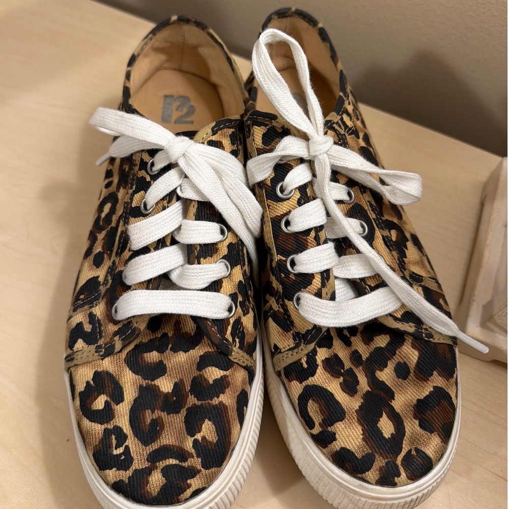 Leopard Print Platform Sneakers Womens‎ Size 8 Canvas Low Top Shoes